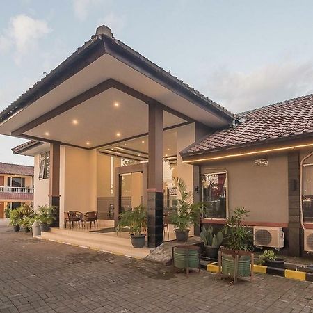 Reddoorz Near Alun Alun Subang Hotel Eksteriør billede