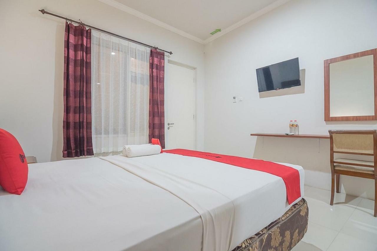 Reddoorz Near Alun Alun Subang Hotel Eksteriør billede