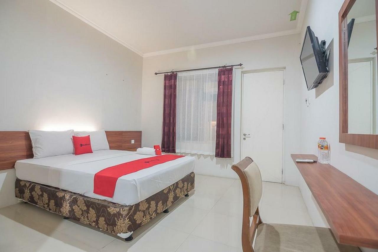 Reddoorz Near Alun Alun Subang Hotel Eksteriør billede