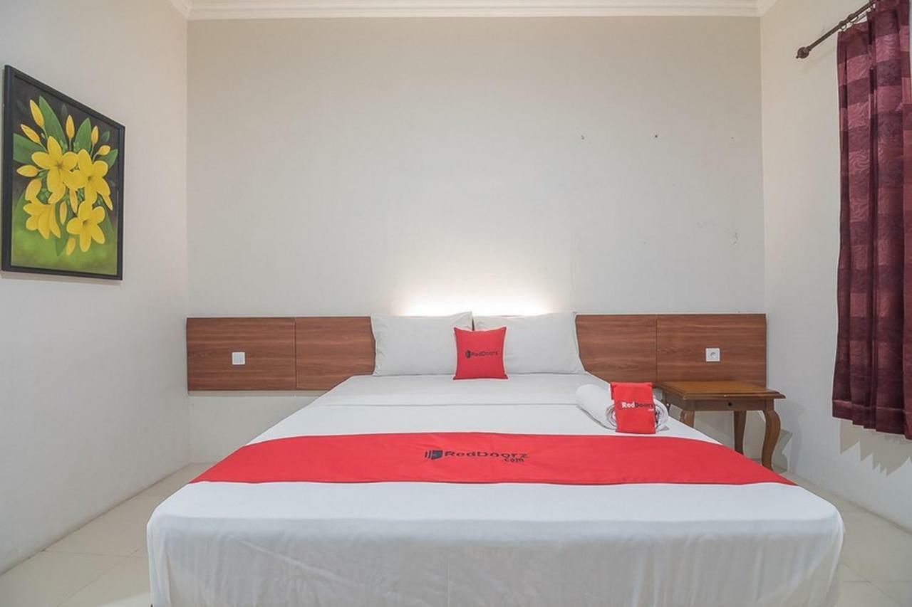 Reddoorz Near Alun Alun Subang Hotel Eksteriør billede